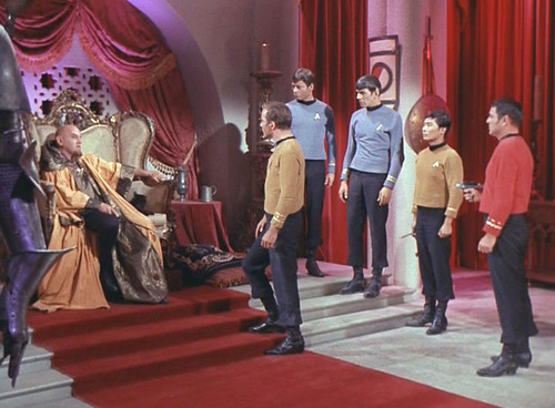 Kirk and crew in Korob's throne room