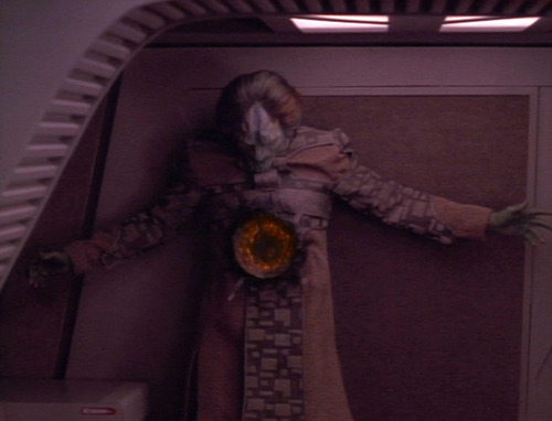 Jo'Bril is shot in the shuttle