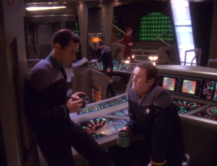 Bashir and O'Brien in Ops