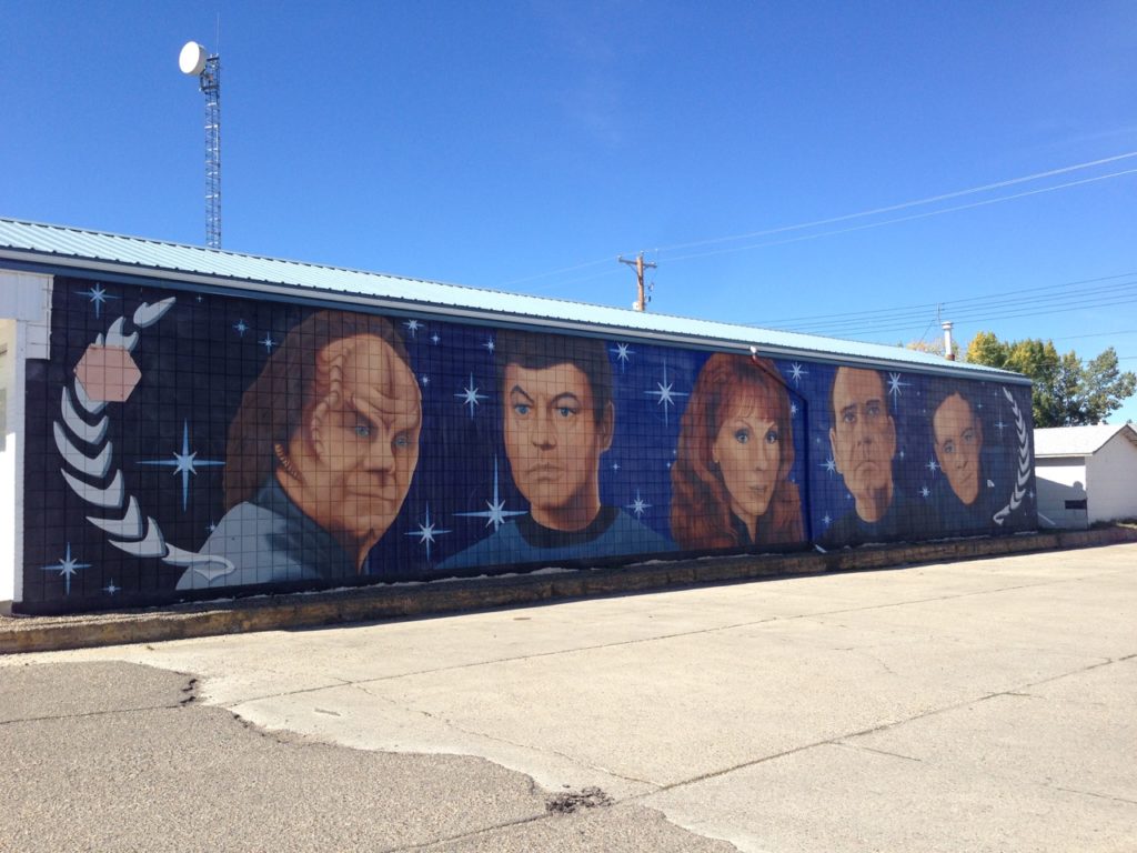 Mural of Drs Phlox, McCoy, Crusher, The Doctor, and Bashir
