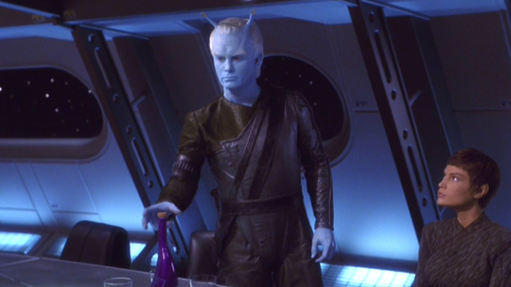 Shran at the diplomatic table on Enterprise with T'Pol